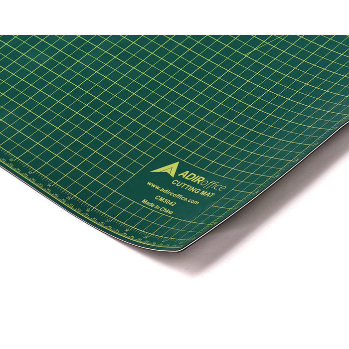 Reversible Self Healing Cutting Mat, 1" Grid with Guide Angles, 30" x 42", Green/Black