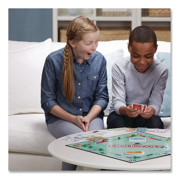Monopoly New Edition Classic Board Game, 2 to 8 Players, Ages 8 and Up, 117 Pieces