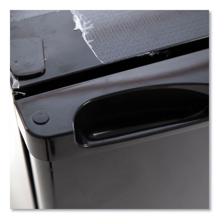 4.4 Cu.Ft. Auto-Defrost Refrigerator, 19.25 x 22 x 33, Black